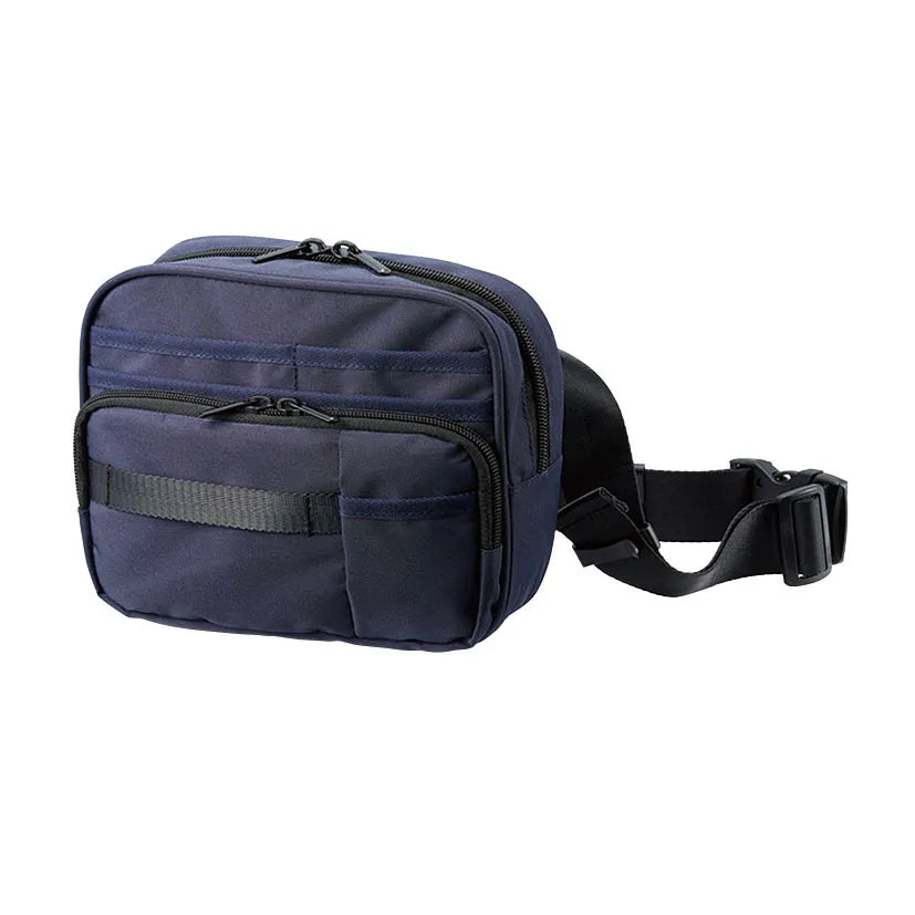 ウエストポーチ